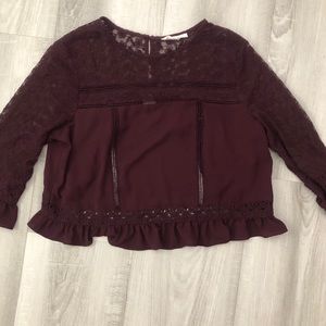 🤩GORGEOUS CROPPED/OPEN BACK BLOUSE SIZE S🤩